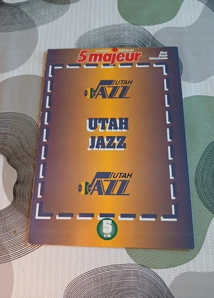 Mini Book Basket 5 Majeur Utah Jazz NBA Avril 1995, merk: 5 majeur, staat: Heel goed, € 12,00, € 13,30 inclusief Kopersbescherming