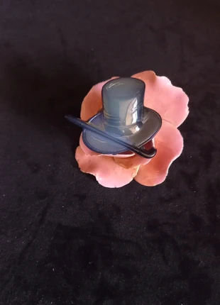 Belle broche vintage chapeau haut de forme 60-70, marque: Vintage Chic, état: Très bon état, 3,90 €, 4,80 € Protection acheteurs (Pro) incluse