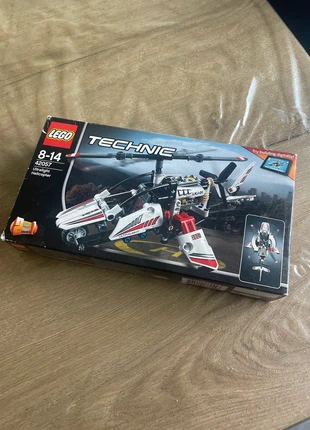 Lego Technic 8/14ans, brand: LEGO, condition: Very good, size: 8 years / 128 cm, €5.00, €5.95 includes Buyer Protection