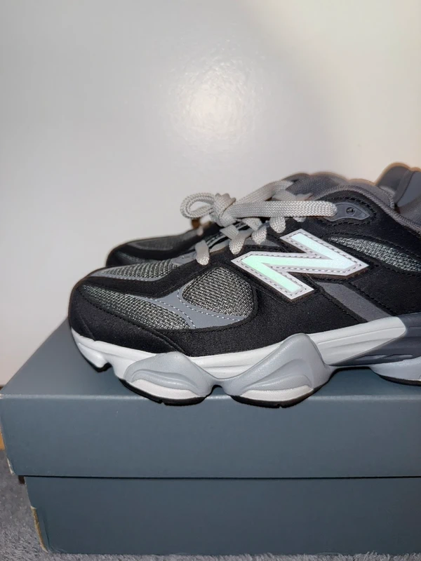 New balance GC 9060 Noir / Grise / Blanche Black - photo numéro 3