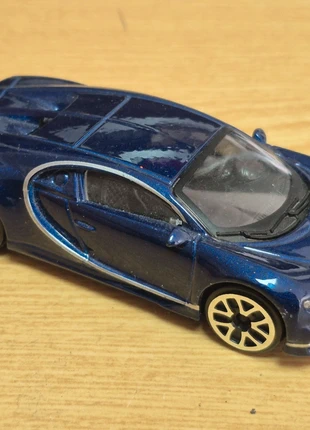 Bugatti chiron 1/43 Bburago, marque: Bugatti, état: Bon état, taille: Taille unique, 5,00 €, 5,95 € Protection acheteurs (Pro) incluse