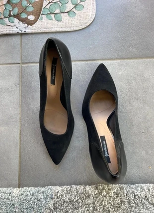 Escarpins noir stradivarius taille 39 👠, marque: Stradivarius, état: Très bon état, taille: 39, 5,00 €, 5,95 € Protection acheteurs incluse