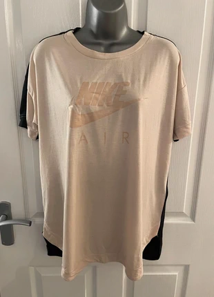 Nike Air two tone contrast Tshirt size medium ;cmc, brand: Nike Air, condition: Very good, size: M / 10, £6.50, £7.53 includes Buyer Protection Pro