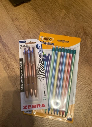 BN Zebra grip + Bic evolution pencils, brand: Zebra, condition: New with tags, £2.00, £2.80 includes Buyer Protection