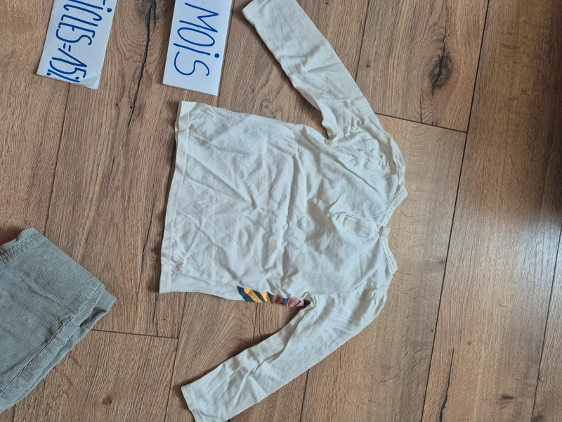 Ensemble tee-shirt manches longues et pantalon en velours Zara - photo numéro 10