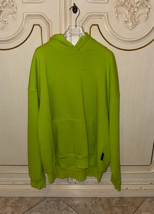 Felpa crop verde acido oversize, marca: cianotic, estado: Bueno, tamaño: L, 5,00 €, 5,95 € Protección al comprador incluida