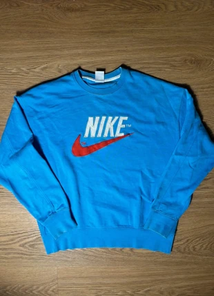 Sweat-shirt Crewneck Nike / Taille L / Bleu, marque: Nike, état: Très bon état, taille: L, 30,00 €, 32,20 € Protection acheteurs incluse