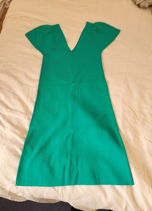 Robe verte hiver mango, marque: Mango, état: Neuf sans étiquette, taille: S / 36 / 8, 12,00 €, 13,30 € Protection acheteurs incluse