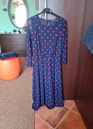 Abito midi blue a pois rossi, brand: King Louie, condizioni: Nuovo senza cartellino, taglia: S / IT 40 / EU 36, €5.00, €5.95 include la Protezione acquisti