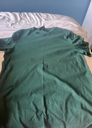 Men’s green H&M tshirt, brand: H&M, condition: Very good, size: S, £1.00, £1.75 includes Buyer Protection