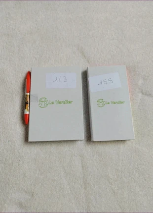 Lot de deux blocs notes avec stylo kinder neufs, brand: sans marque, condizioni: Nuovo senza cartellino, €1.50, €2.28 include la Protezione acquisti