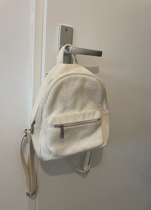 Witte crème mini ribbed rugzak stof backpack ribstof h&m divided bag nude beige, marque: H&M Divided, état: Bon état, 4,00 €, 4,90 € Protection acheteurs incluse