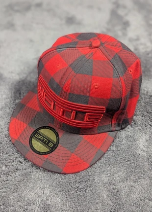 Casquette Wati B logo brodé, merk: Wati B, staat: Heel goed, maat: Universele maat, € 14,90, € 16,35 inclusief Kopersbescherming