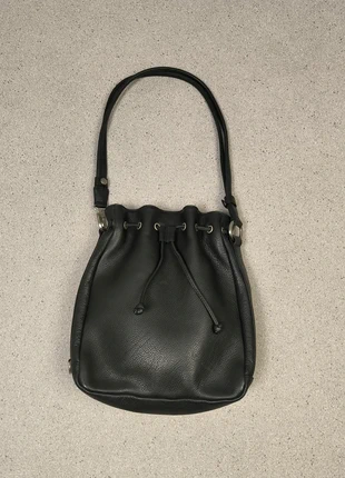 Sac cabas Noir en Cuir Grainé porté épaule, brand: Noir, condizioni: Nuovo senza cartellino, €29.00, €31.15 include la Protezione acquisti