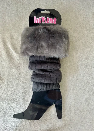 Jolie paire guêtres gris tendance Y2K, marque: Fashion, état: Très bon état, taille: Taille unique, 7,00 €, 8,05 € Protection acheteurs incluse