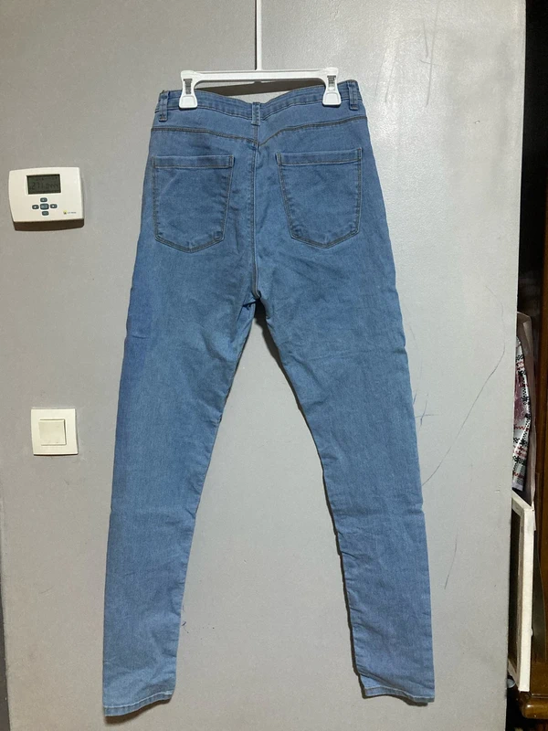 Jean super skinny bleu clair Clockhouse (C&A)Taille 38 - photo numéro 13