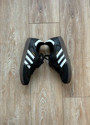 Adidas modèle Samba | Taille 38 | Noires et blanches, brand: adidas, condition: Very good, size: 38, €49.99, €53.19 includes Buyer Protection