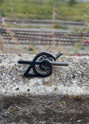 Pin's Naruto Shippuden, marque: Naruto, état: Très bon état, 2,99 €, 3,84 € Protection acheteurs (Pro) incluse