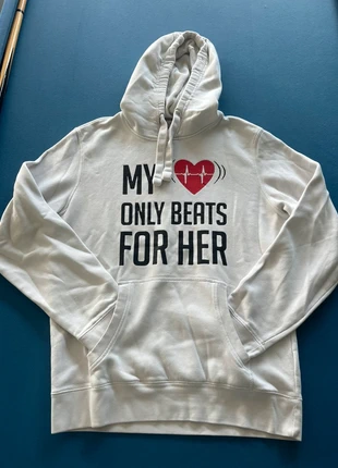 Witte trui met tekst van kariban, merk: Kariban, staat: Nieuw zonder prijskaartje, maat: M, € 10,00, € 11,20 inclusief Kopersbescherming