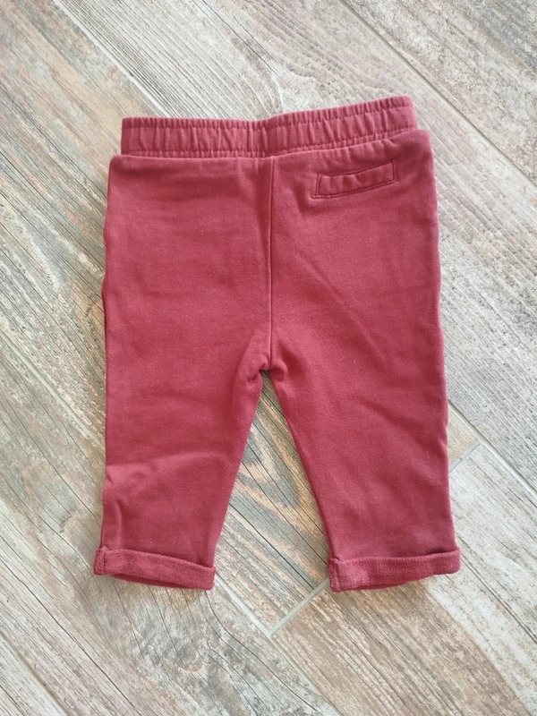 Pantalon bordeaux bébé garçon 6 mois - photo numéro 2