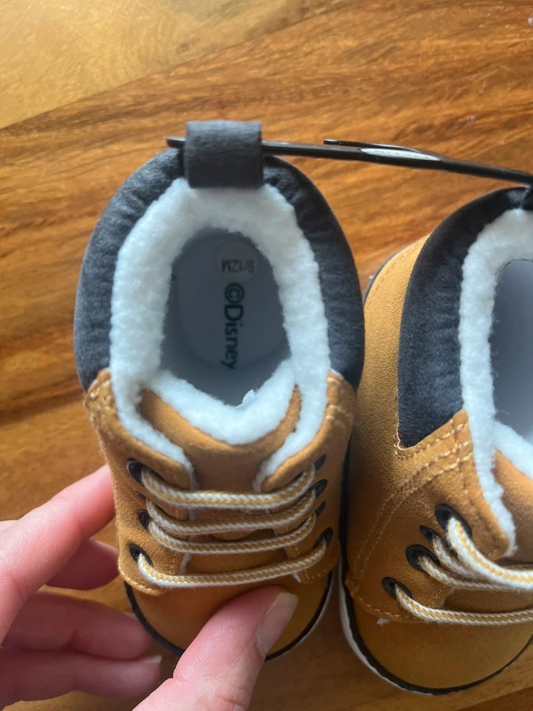 Chaussure bébé - photo numéro 3