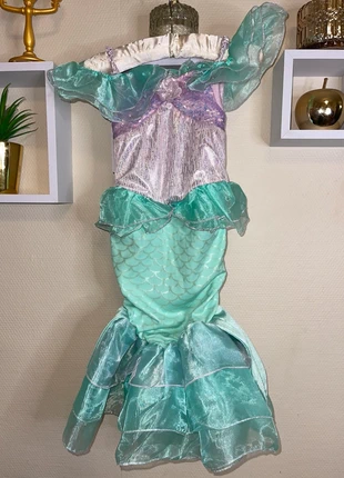 Robe Ariel, marke: Disney, zustand: Sehr gut, größe: 4 Jahre / 104, 35,00 €, 37,45 € inklusive Vinted-Käuferschutz