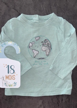 T-shirt vert monde manche longue Kiabi / 18 mois / Très bon état, brand: Kiabi, condition: Very good, size: 18-24 months / 86 cm, €2.00, €2.80 includes Buyer Protection