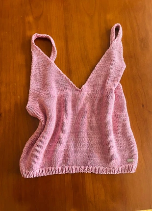 Top de Punto pullandbear en Color Lila – Escote en V y Tirantes, marque: Pull & Bear, état: Très bon état, taille: M / 38 / 10, 6,00 €, 7,00 € Protection acheteurs incluse