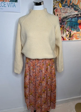 Pull crème Zara taille 38, marke: Zara, zustand: Sehr gut, größe: M / 38 / 10, 13,00 €, 14,35 € beinhaltet Vinted-Käuferschutz Pro