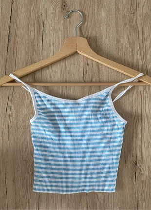 Crop top à rayures bleu et blanc, marque: New Yorker, état: Très bon état, taille: XS / 34 / 6, 2,00 €, 2,80 € Protection acheteurs incluse