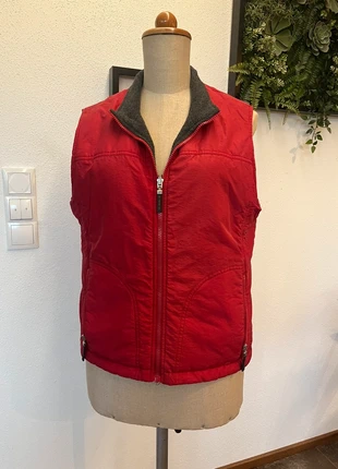 Damen Weste Gr 42 Wende Weste Rot Grau Biaggini Outdoor Freizeit, marke: Biaggini, zustand: Gut, größe: XL / 42 / 14, 1,50 €, 2,28 € inklusive Vinted-Käuferschutz
