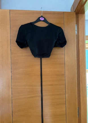 Top Satinado Negro de Espalda Descubierta Zara 🖤, merk: Zara, staat: Nieuw zonder prijskaartje, maat: XS / 34 / 6, € 8,00, € 9,10 inclusief Kopersbescherming