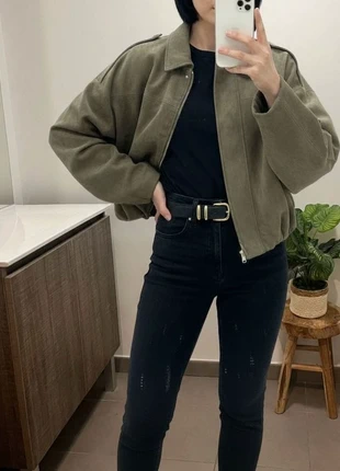 Veste Bomber Vert Olive Ample - Style Décontracté style Zara berska, marque: SLA, état: Très bon état, taille: S / 36 / 8, 45,99 €, 48,99 € Protection acheteurs incluse