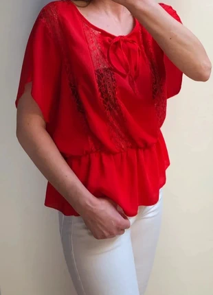 Bellissima blusa rosso acceso, merk: MiMOSA, staat: Heel goed, maat: M / 38 / 10, € 12,00, € 13,30 inclusief Kopersbescherming