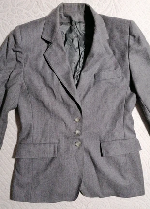 Giacca Grigia Invernale 46 In Lana, merk: Lana, staat: Goed, maat: XS / 34 / 6, € 2,00, € 2,80 inclusief Kopersbescherming
