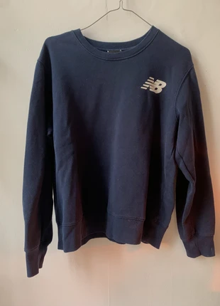 New Balance Sweater Blue, marke: New Balance, zustand: Sehr gut, größe: L, 12,00 €, 13,30 € inklusive Vinted-Käuferschutz
