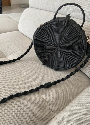 Sac en osier noir été plage, marque: Mango, état: Très bon état, 5,00 €, 5,95 € Protection acheteurs incluse