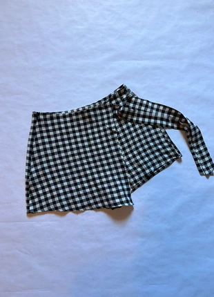 Pantaloncini effetto gonna | Skirt-look shorts | Short effet jupe | Shorts mit Rockoptik, estado: Muy bueno, tamaño: XS / 34 / 6, 3,00 €, 3,85 € Protección al comprador incluida