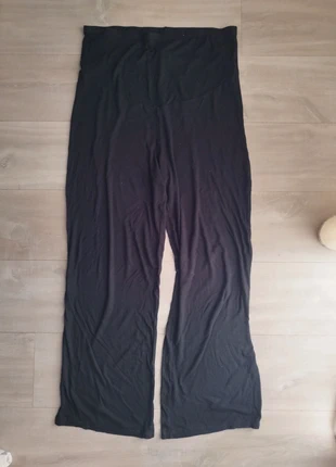 Pantalon grossesse wide leg noir H&M, merk: H&M Mama, staat: Heel goed, maat: L / 40 / 12, € 10,00, € 11,20 inclusief Kopersbescherming