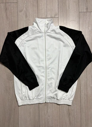 Sweat de sport umbro zippe blanc et noir vintage homme taille XXL, brand: Umbro, condizioni: Ottime, taglia: XXL, €25.00, €26.95 include la Protezione acquisti