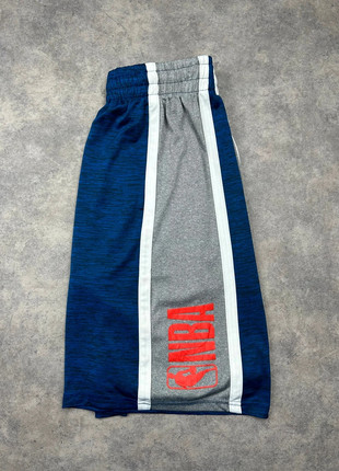 Short Nike | Taille M | Couleur Gris, marque: Nike, état: Très bon état, taille: M, 10,00 €, 11,20 € Protection acheteurs (Pro) incluse