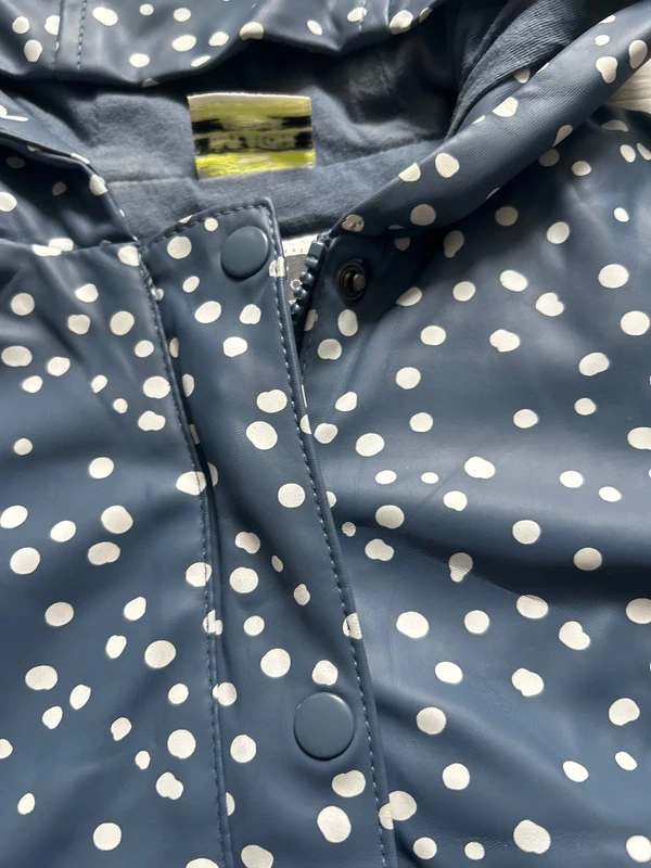 Manteau à pois - photo numéro 5