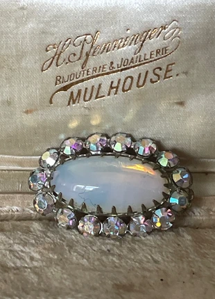 Broche ancienne perles de verre sur laiton, brand: ancienne, condition: Very good, €25.00, €26.95 includes Buyer Protection