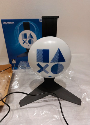 Support de casque lampe USB Playstation, marke: PlayStation, zustand: Sehr gut, 10,00 €, 11,20 € inklusive Vinted-Käuferschutz