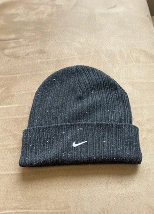 Cuffia Nike, marke: Nike, zustand: Neu, größe: Einheitsgröße, 15,00 €, 16,45 € inklusive Vinted-Käuferschutz