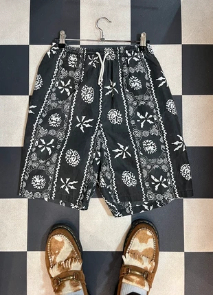 Maillot de bain short vintage noir blanc fleurs - M, marca: Vintage Dressing, estado: Muito bom, tamanho: M, €25.00, €26.95 inclui Proteção do Comprador Pro