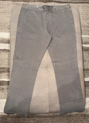 Pantalone OVS, merk: OVS, staat: Nieuw met prijskaartje, maat: W42 | FR 52, € 4,00, € 4,90 inclusief Kopersbescherming