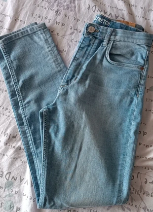jeans cintura ajustable H&M, marque: H&M, état: Très bon état, taille: XS / 34 / 6, 8,00 €, 9,10 € Protection acheteurs incluse
