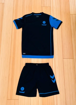 Ensemble Hummel bleu & noir | 14 ans | Bon état, marke: Hummel, zustand: Gut, größe: 14 Jahre / 164, 6,00 €, 7,00 € inklusive Vinted-Käuferschutz
