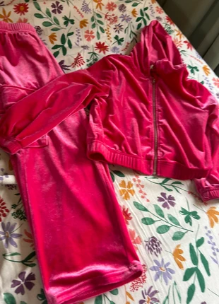 Ensemble fille, condition: Very good, size: 4 years / 104 cm, €5.00, €5.95 includes Buyer Protection